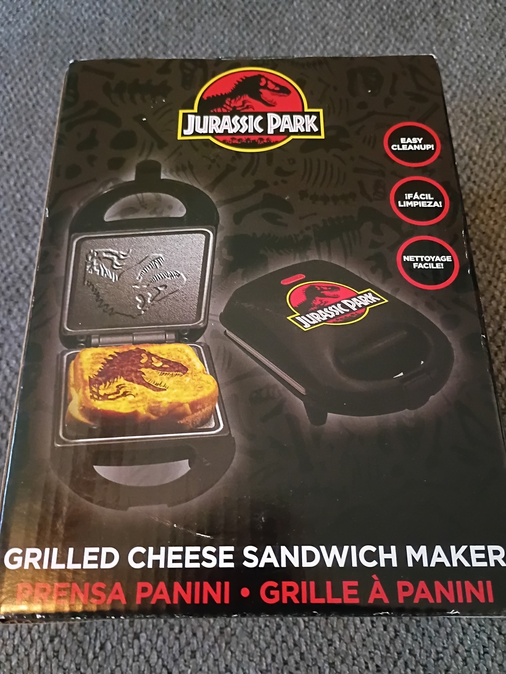 Jurassic Park Collectible Dinosaur Movie Grilled Cheese Sandwich Maker New